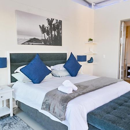 פורט אליזבת' Gnd Properties Luxury Holiday Home מראה חיצוני תמונה